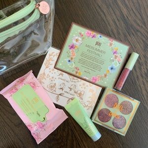 NWT Pixi Skintreats Fanny Pack bundle